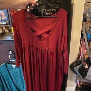 Women’s Burgundy Top
